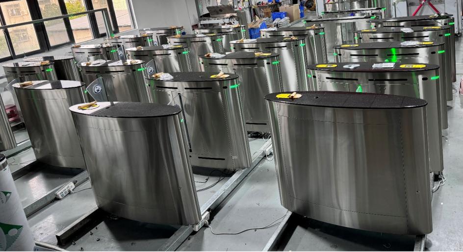 ZOJE fornece catracas com aba de cobertura superior de mármore premium para a Universidade de Petróleo da China