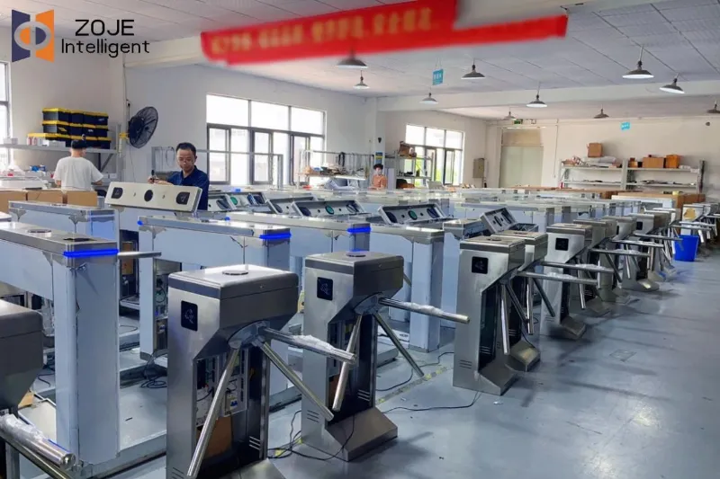 ​Guiando você pela fábrica da ZOJE: como a ZOJE constrói portões de catraca de tripé resistentes para uso externo